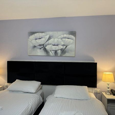 County Hotel هيلينسبورغ المظهر الخارجي الصورة